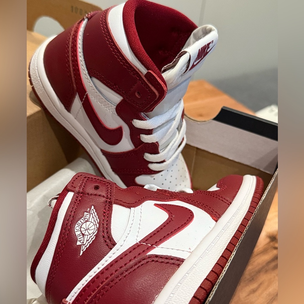 Nike Red and White High-Tops